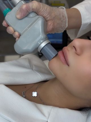 Zaffiro Clinic - консультация