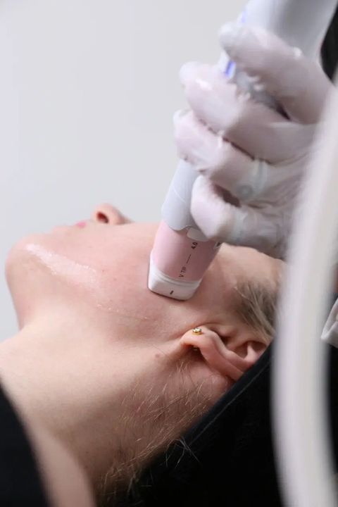 РОДОНАЧАЛЬНИК THERMAGE (ТЕРМАЖ) И ЭВОЛЮЦИОННЫЙ VOLNEWMER (ВОЛНЬЮМЕР). В ЧЕМ РАЗНИЦА?